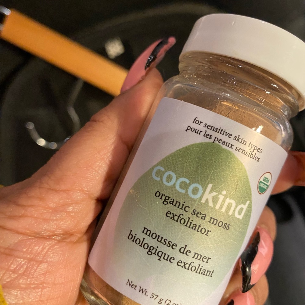 Coco Kind Exfoliating Face Polish - Picture 5 of 9